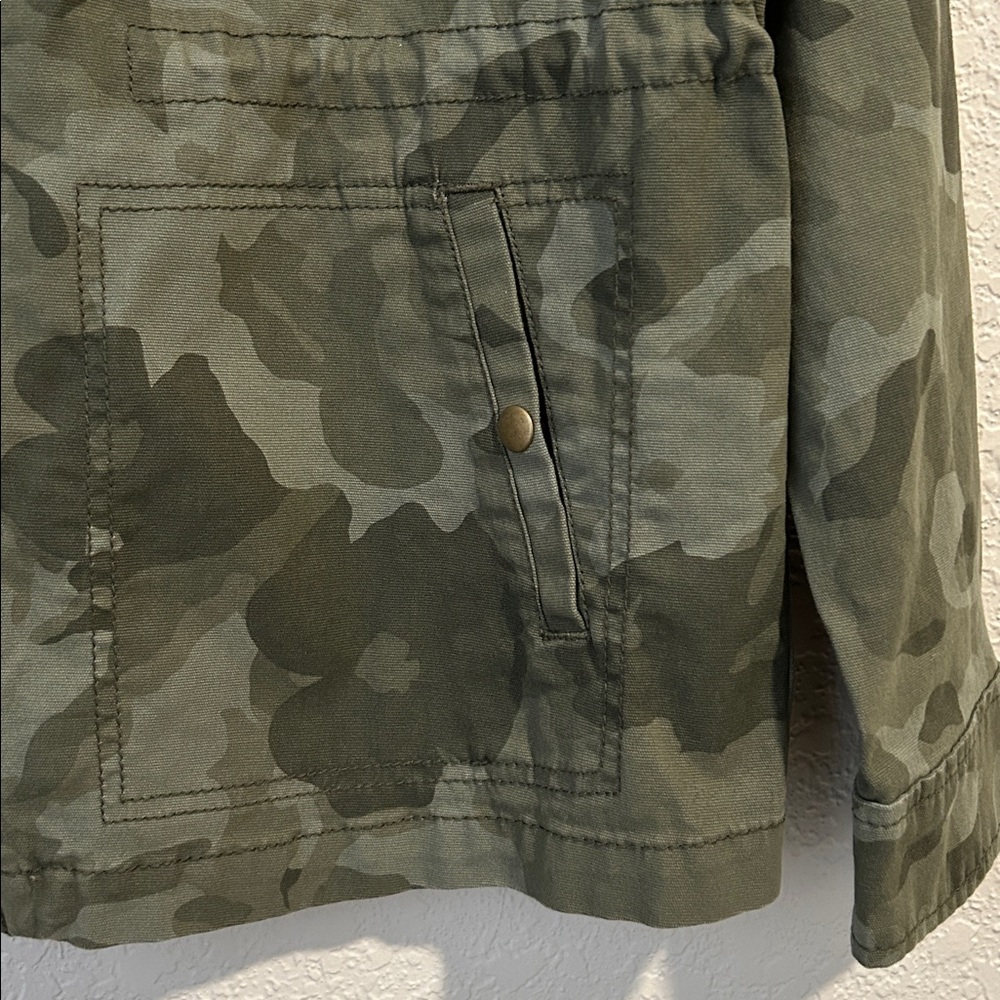 NWT! Old Navy Utility Jacket - Picture 2 of 9